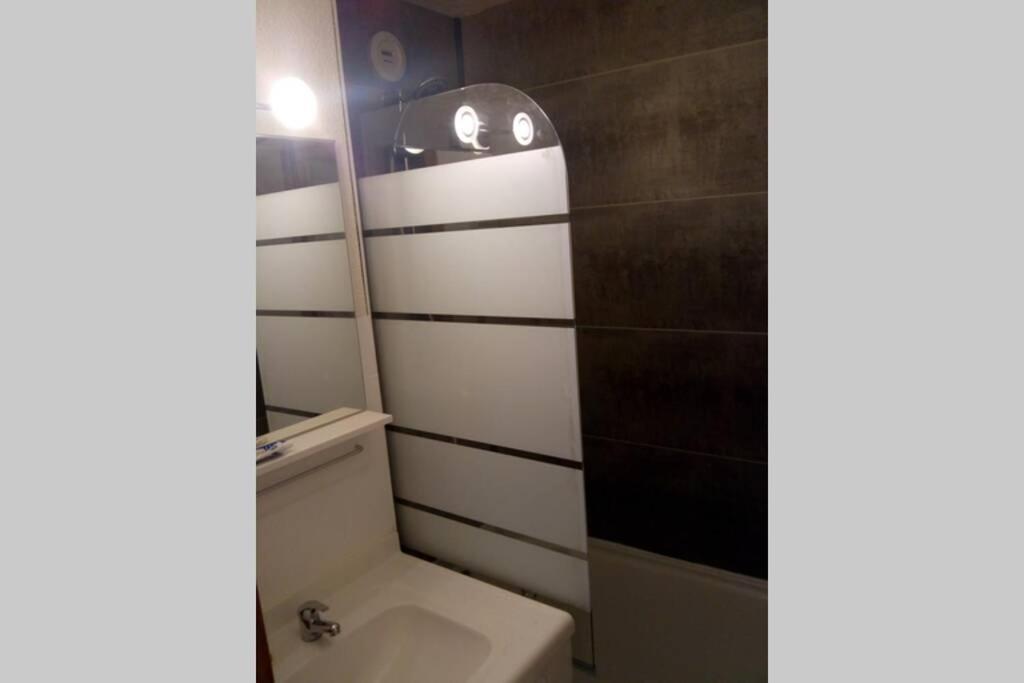 Au Pied Des Pistes B31, Chaleureux Studio 4 Pers, Vue Sur La Vallee Imprenable Avec Wifi, Draps Non Compris Saint-Jean-dʼAulps Buitenkant foto